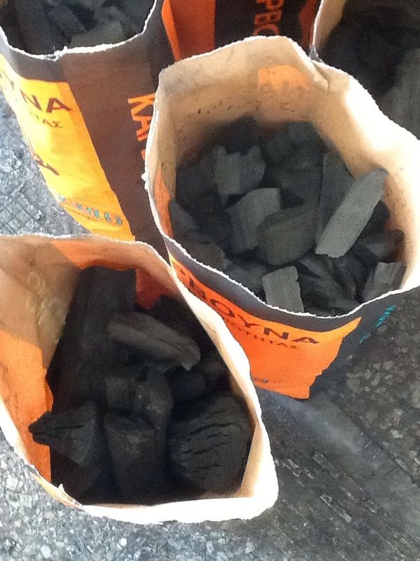 550 - 700 sacos/planta do ensaque de carvão da máquina de embalagem 3.8KW carvão vegetal da hora