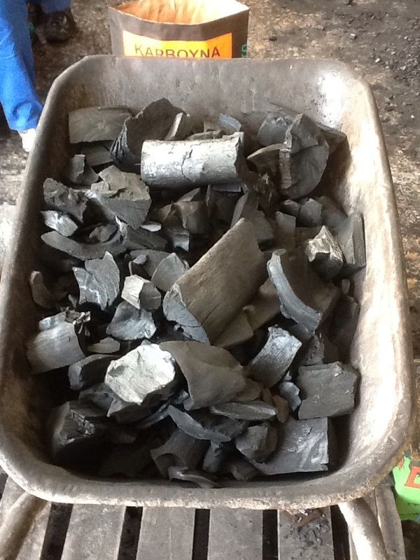 Cascalho do carvão vegetal/máquina ensaque personalizados do seixo/carvão, máquina de embalagem do carvão vegetal